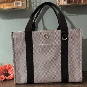 Lululemon Black and White Tote Bag